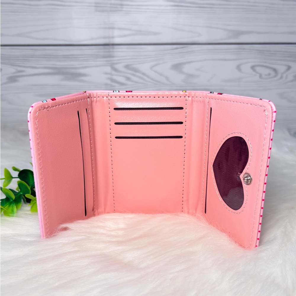 Hello Kitty Pink Heart Pattern Bifold Wallet‎ - Picture 4 of 9